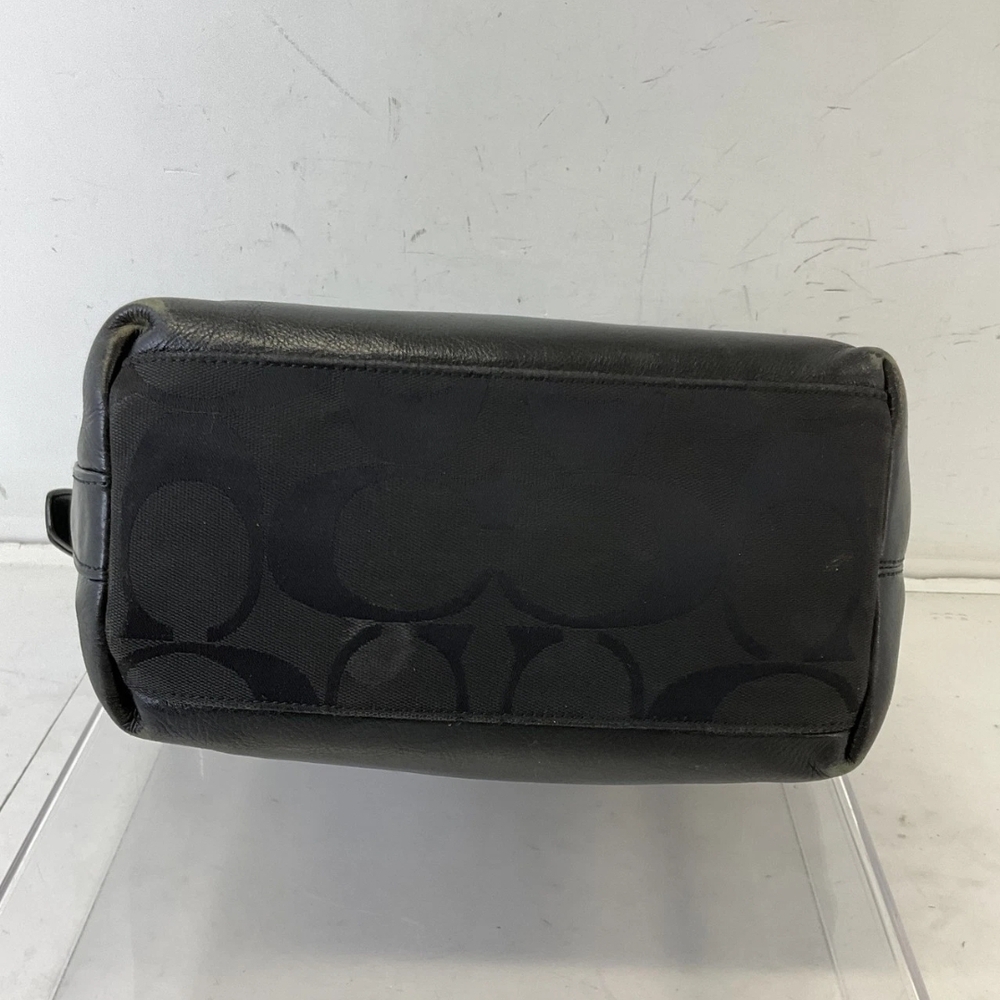 Coach Brown Signature Canvas Hobo Bag - Picture 5 of 6